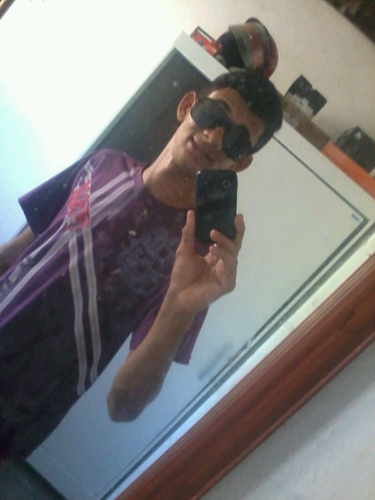 Eu sou assim, ligado na tomada sempre querendo encontrar uma razão pra tudo (oiito, Instagram: abenyh  Skype: abeny.henrique