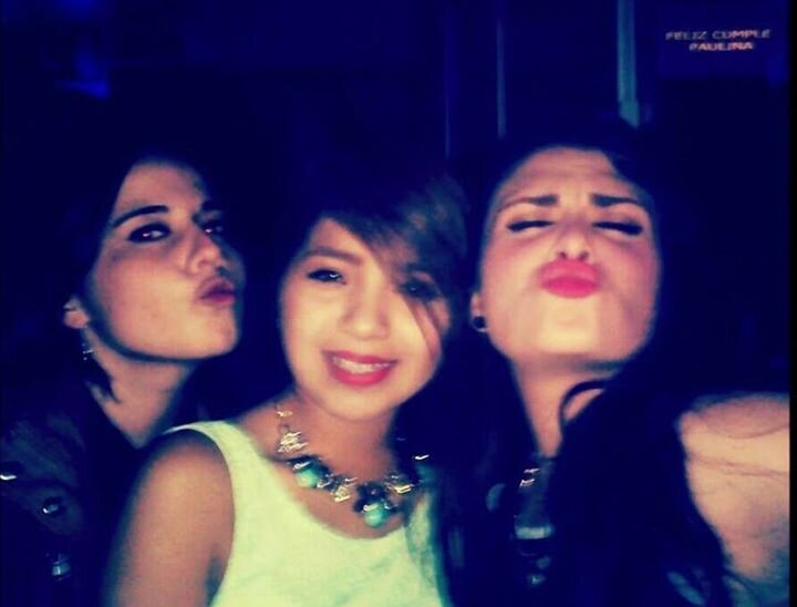 CarmennWood's profile picture. Estudiante en Ciencias de la Comunicacion♥ Disfruta la vida vivela como quieras que solo la vivirás una vez  SIGUEME & TE SIGO :)