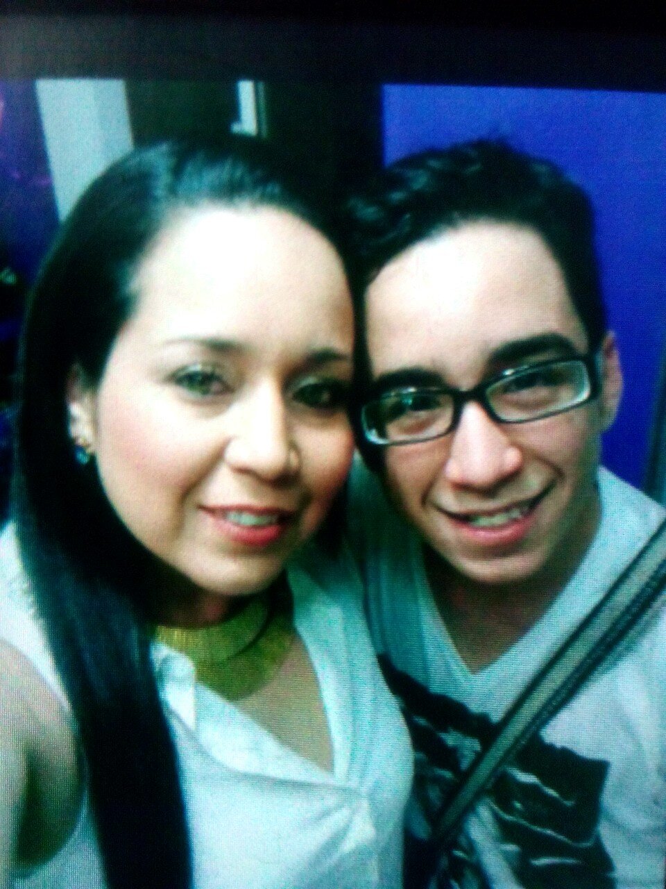 Name: Jhoan Garcia  Food: Hamburguer   Music & TV Show: @BigTimeRush