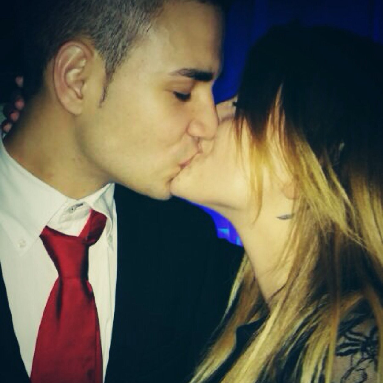 Se me va la ollaa!!          Mi rubia lokaaaaa :)