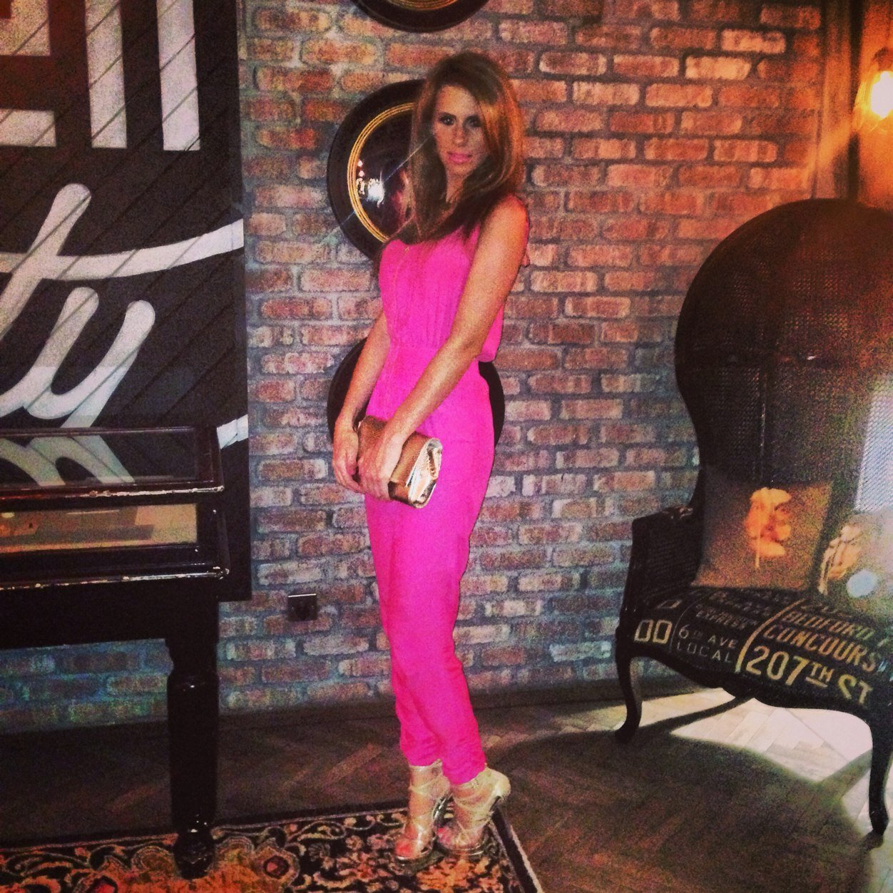 KarlieSymone's profile picture. I'm a fashion designer, career girl who's always travelling. Officially north west designer of the year 2008...
I'm positive,happy,always smiling & love life.