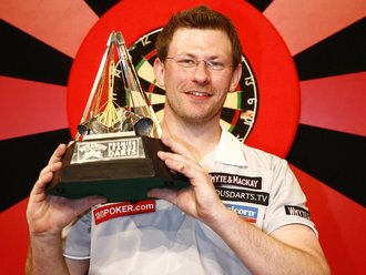 A page to support James Wade and his reinstatement to the 2014 PL Darts. '09 PL Winner. 7 Major titles. 2nd most successful PDC player. Top 6. NoWadeNoPL.