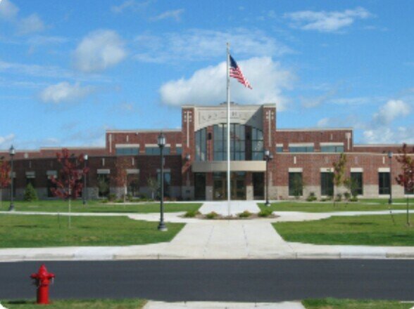 Eastwood Bay Highschool is where secrets aren't safe DM/Tweet to join