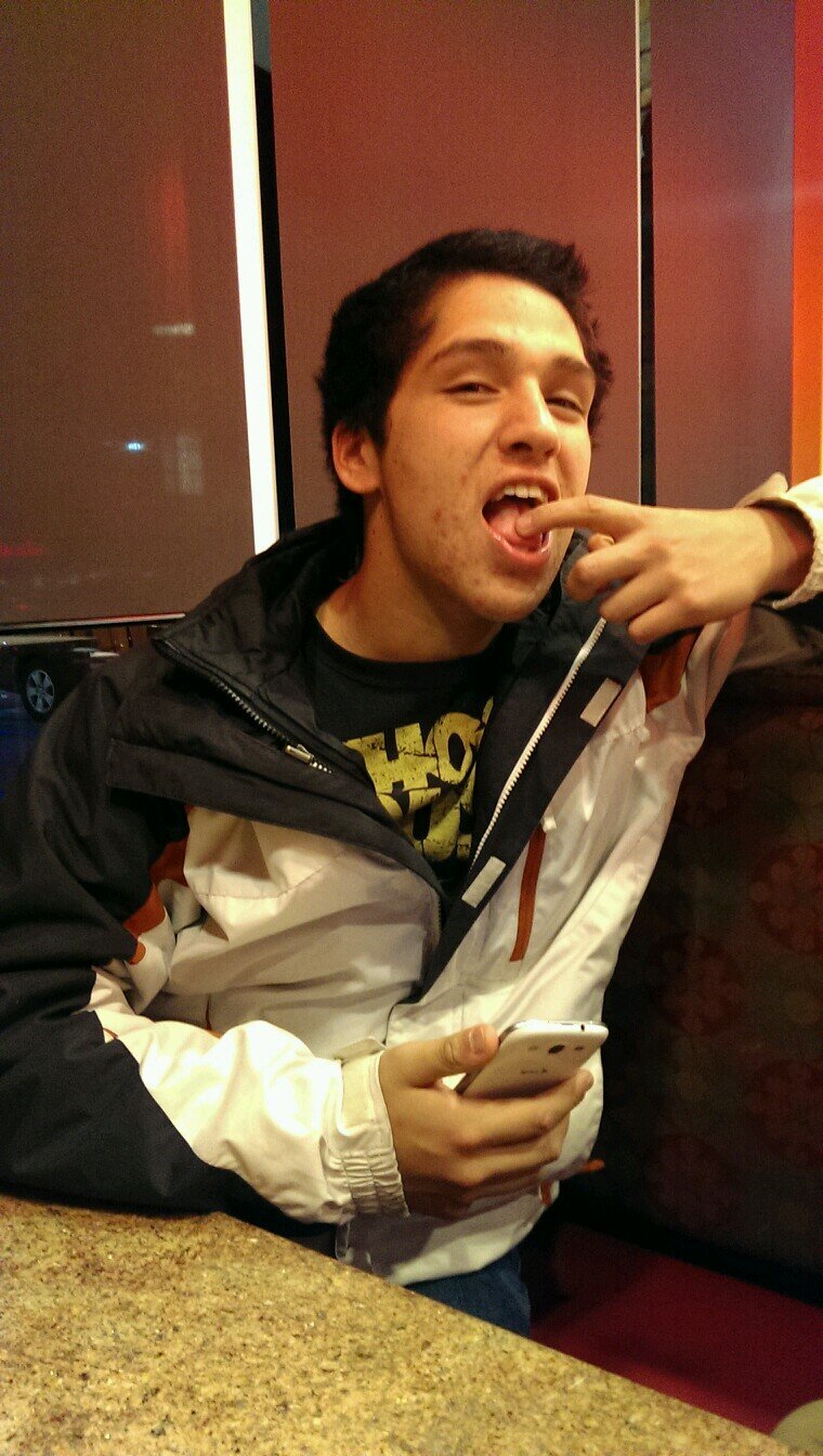 MoneyMakerMarc6's profile picture. Kimberly Football Sucks. #APPLETONWEST