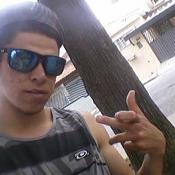 EU LUCAS MAIS ESPERO SER CONHECIDO COMO MC LUKE'S DO ABC É MAIS UM SONHO COMO OS OUTROS QUE CONSEGUIRAM SER MC ESPERO CHEGAR MINHA VEZ.