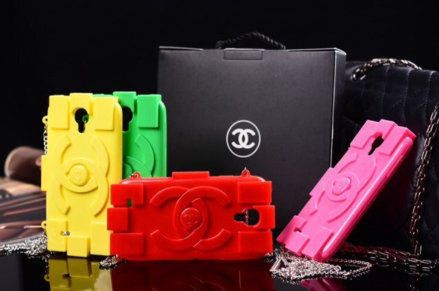 Mobile Vista offers luxury iPhone cases at affordable prices to enhance your mobile life .