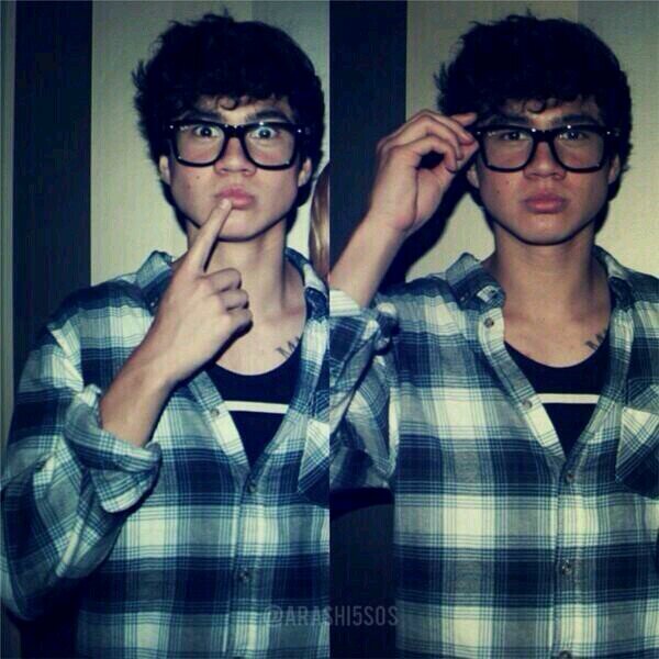Just a free follow to made your day today :D Love ya
