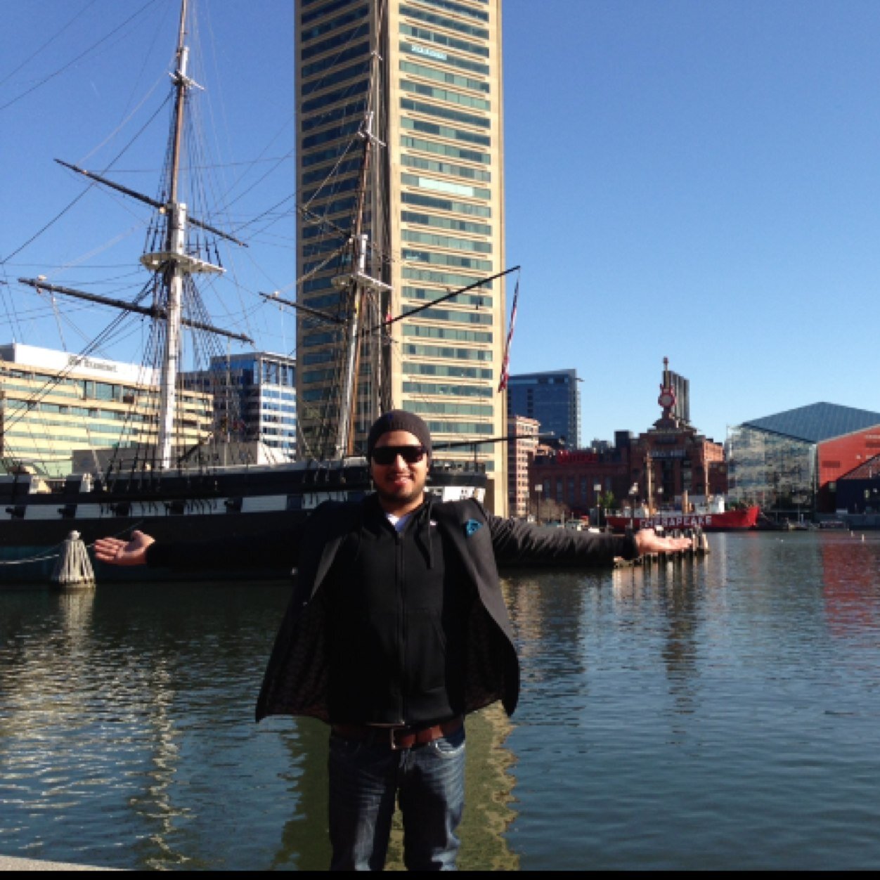 edmizzo's profile picture. 