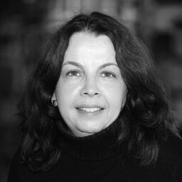 Historian interested in Early and Colonial American History, Business History, Trade Networks, History of Capitalism, Maritime History, and Women's History.