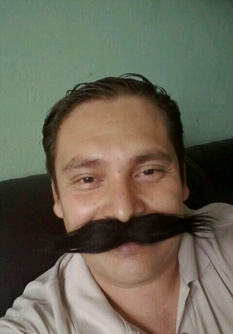 oscararroyo17's profile picture. 