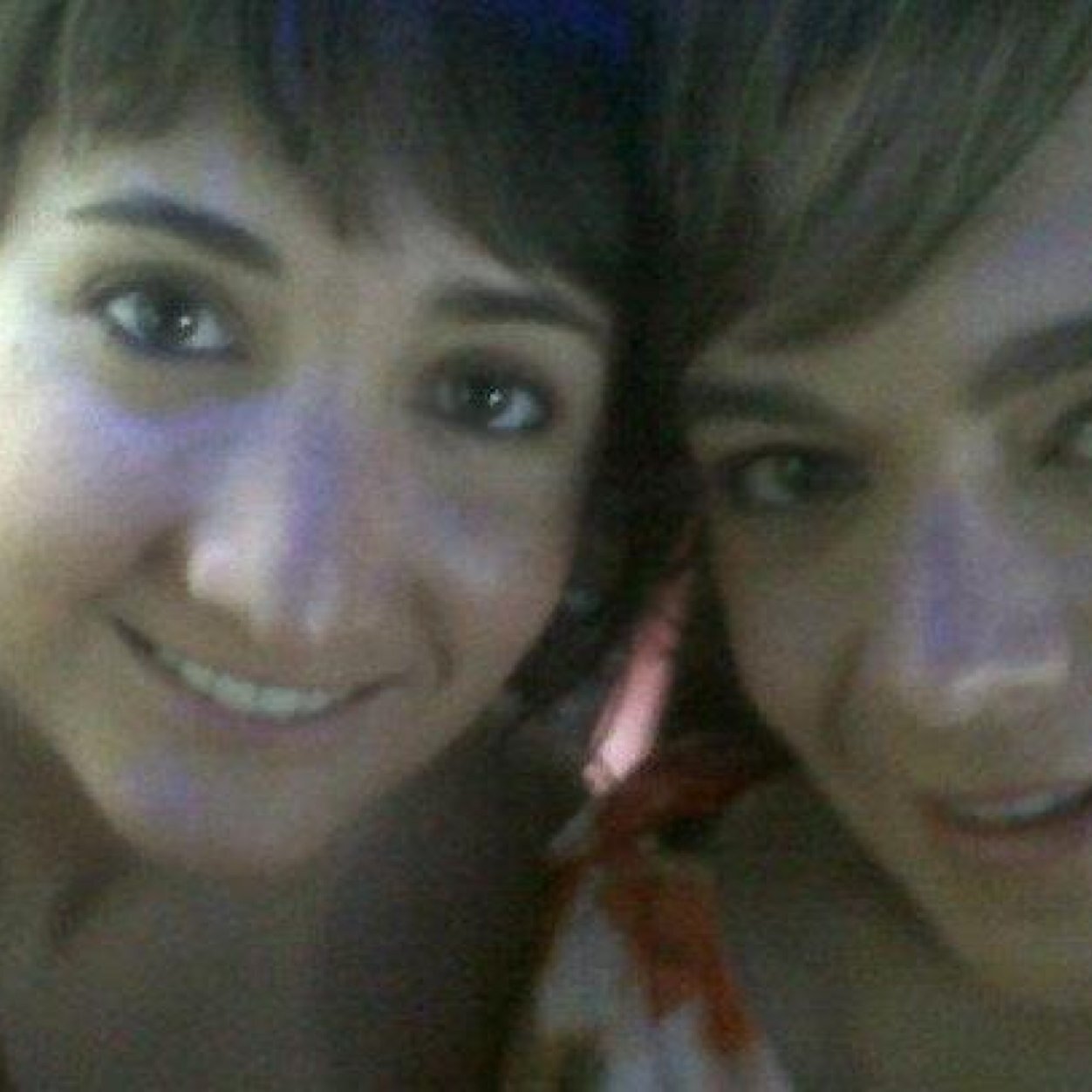 cristicuchi's profile picture. No tengo rumbo ni mi vida resuelta, solo tengo una sonrisa y espero una de vuelta!