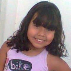 eu amo roxo é minha irmã carla fernanda s.c princepalmente minha mae!!