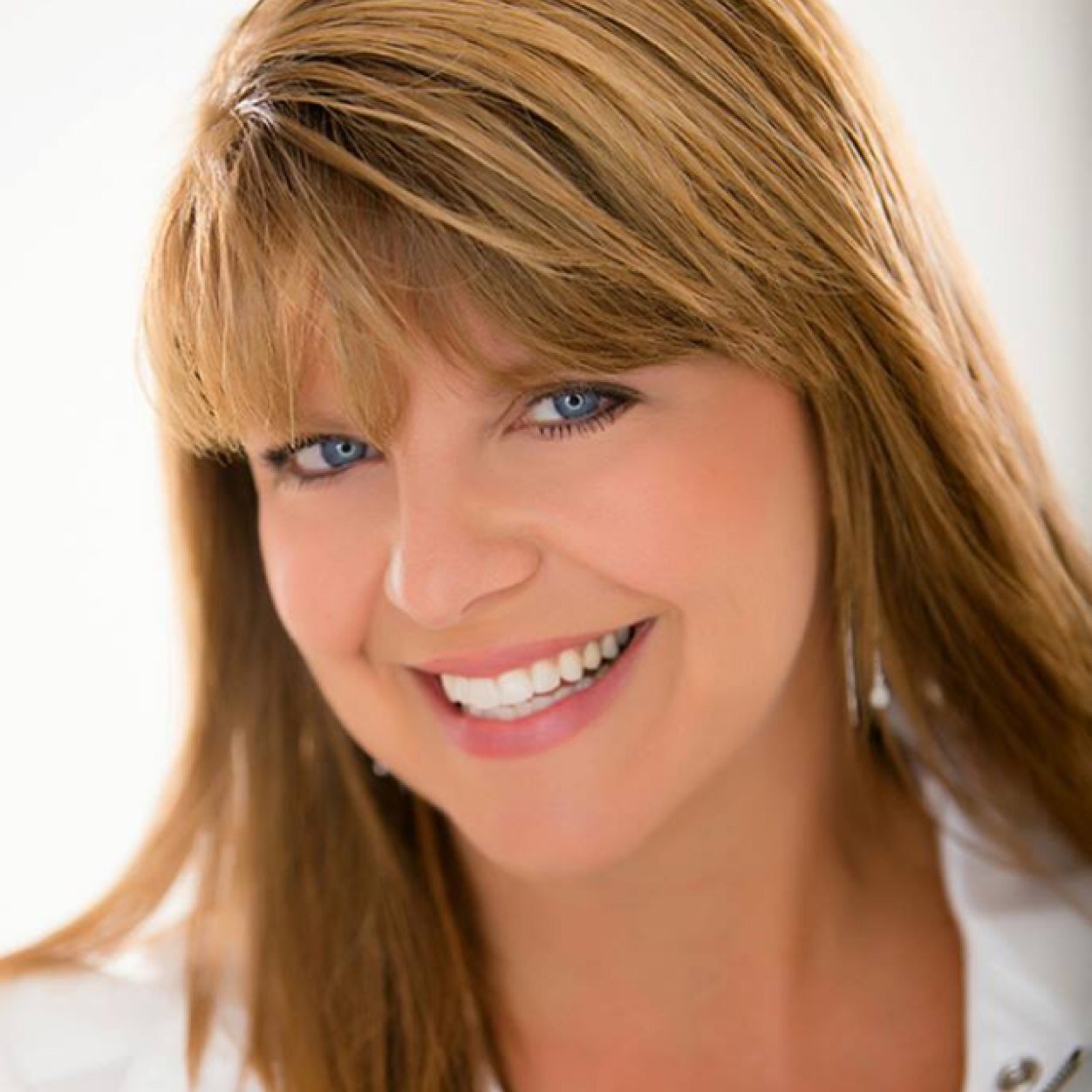 Photographer, self employed studio owner, educator, mother of two great young adults... Busy life