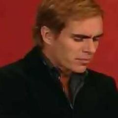 Sou o inspetor Gastão Diestro o Cara mais Foda da novela namoro uma gata chamada Mia Colucci Sou Tutor da Mala Josy Lujan e Odeio o Miguel Arango e CIA