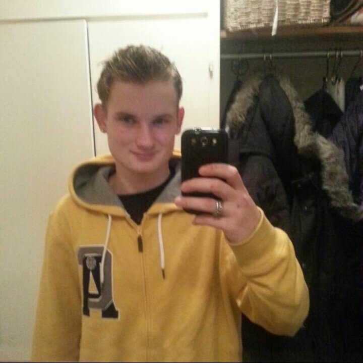 KKroone's profile picture. Mbo horizon / #17 / w'app vraag maar ;)