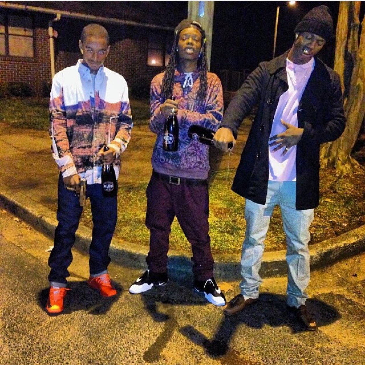 Last of a dieing breed ; since pussies got lips guess you fucks can talk . Free boosie