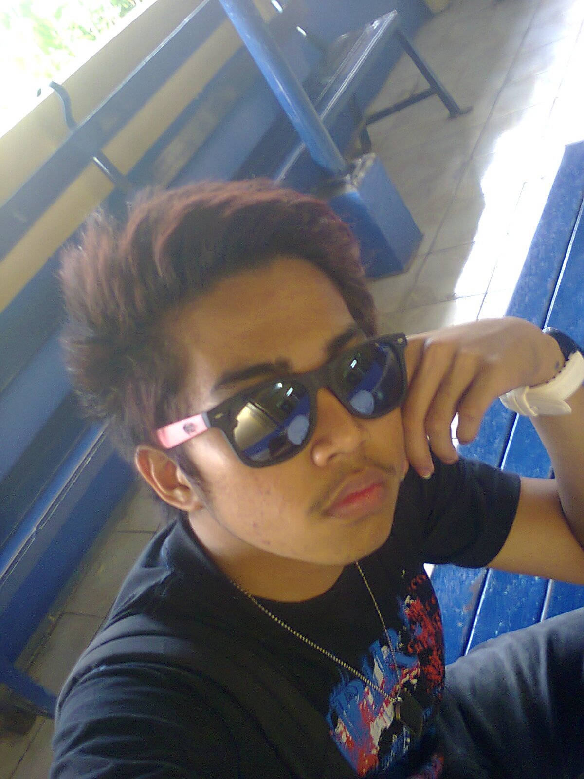 i love you..... And i miss you..