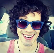 Fã Clube feito para o vencedor do The Voice Brasil 2013,um homem humilde,generoso e LINDO...