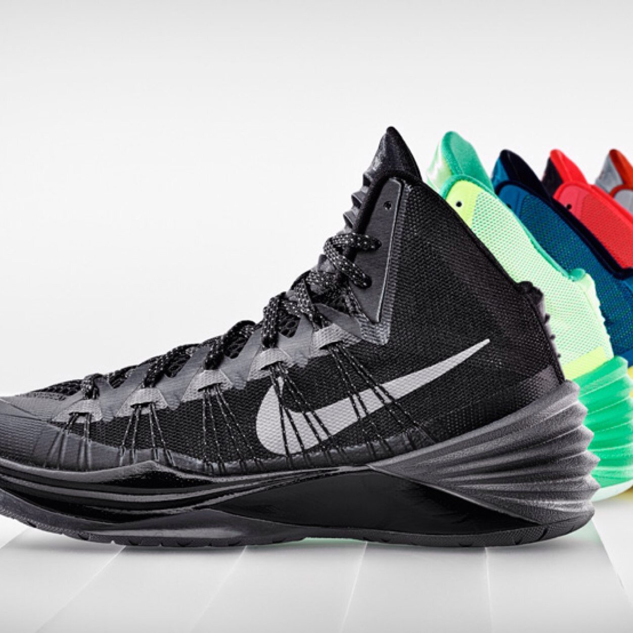 All of the best and latest kicks around! Go follow @OfficialJK4