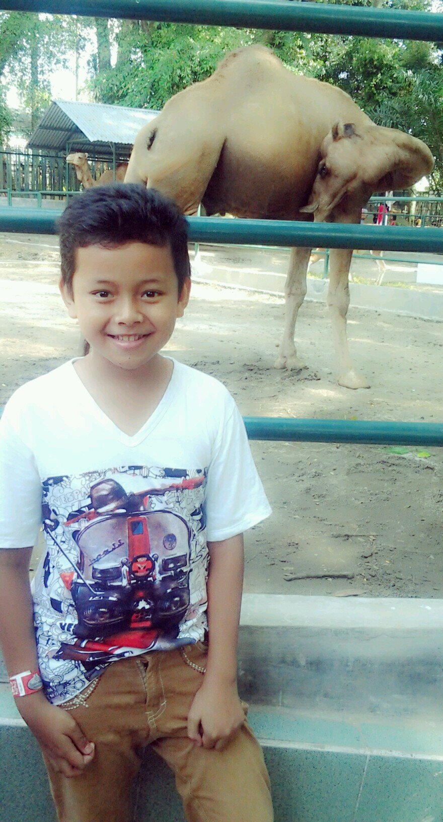 my family.aku menyayangi klian.♡♡♡♥♥♥