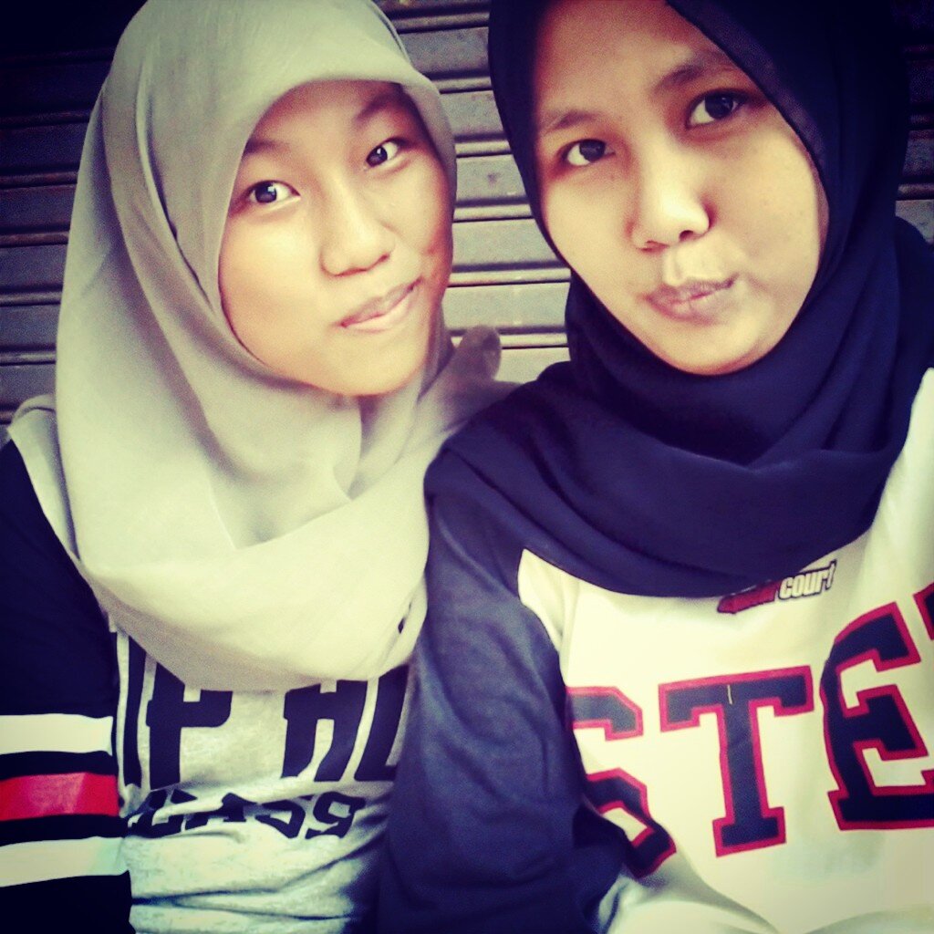 26-07-99 | instagram : fatimahtania | id line : taniafatimah | alicious bekasi ;-) | DIRECTIONERS INDONESIA