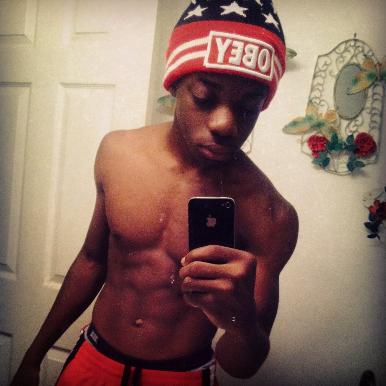 Fuck these bitches w/ a Passion
#Kik superior_lion FWM !!