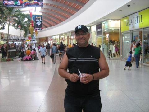 Coordinador Académico del Cefo UNES SUCRE. Abogado Especialista en seguridad Ciudadana, Socialista, humanista,  Bolívariano,  Sucrista y Chavista.