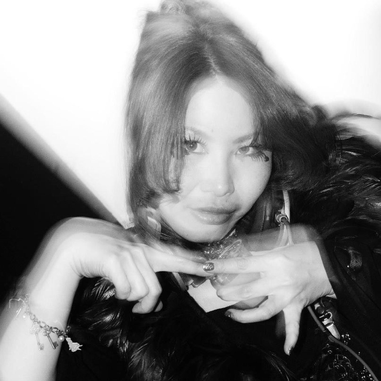 @MidnightMess_JP 主宰& DJ @MistressMAYA28｜ドイツ&料理好き｜家族は老猫とセキセイのちびと迷子にしたネイマール@Neymar8328 捜査中😭｜💀闇縄サロン@yaminawakai 新しく生後4カ月の🐥