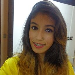 Como eu quero,
De novo um beijo seu muito gostoso
Do jeito que 'cê' faz é carinhoso
Por isso eu quero suas mãos em mim
♫♫