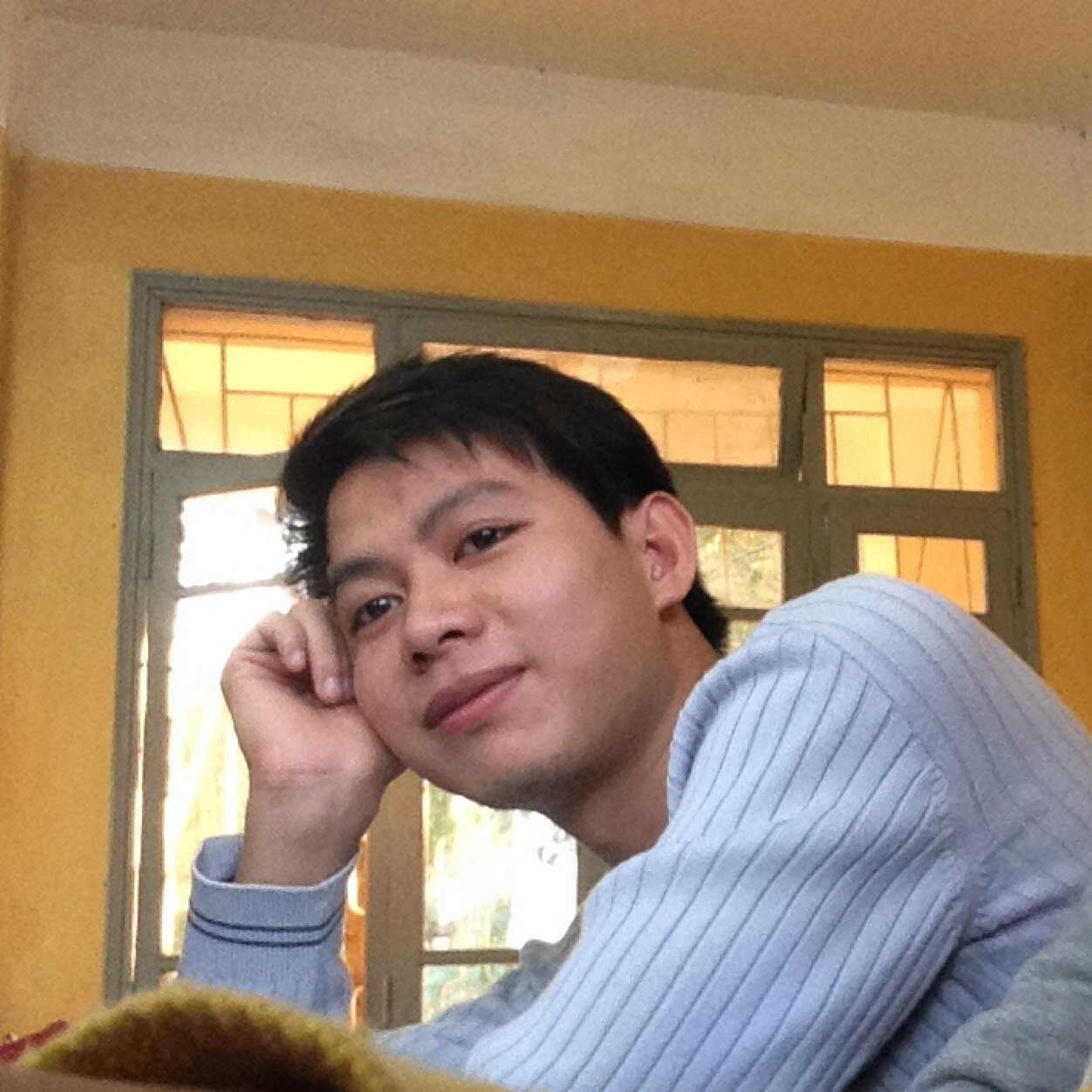 ilovelyktun's profile picture. 