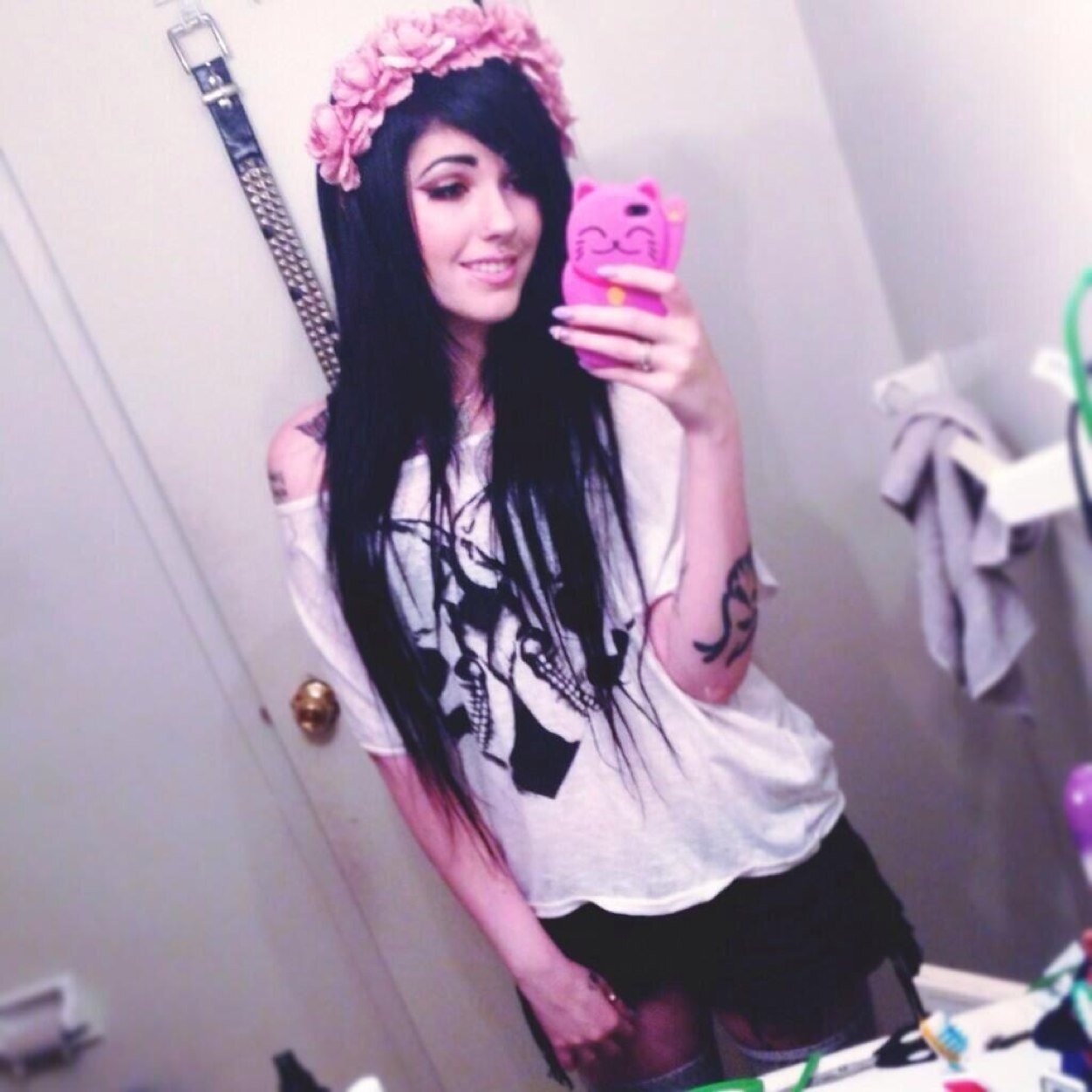 I really like cats. I like Matt way more though. ♡