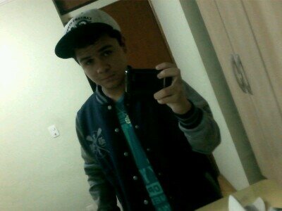 Sou semideus e potterhead , amo sagas e livros :3