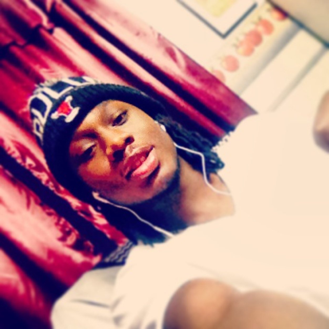 FOLLOW ME ON INSTAGRAM: HoeImDC
