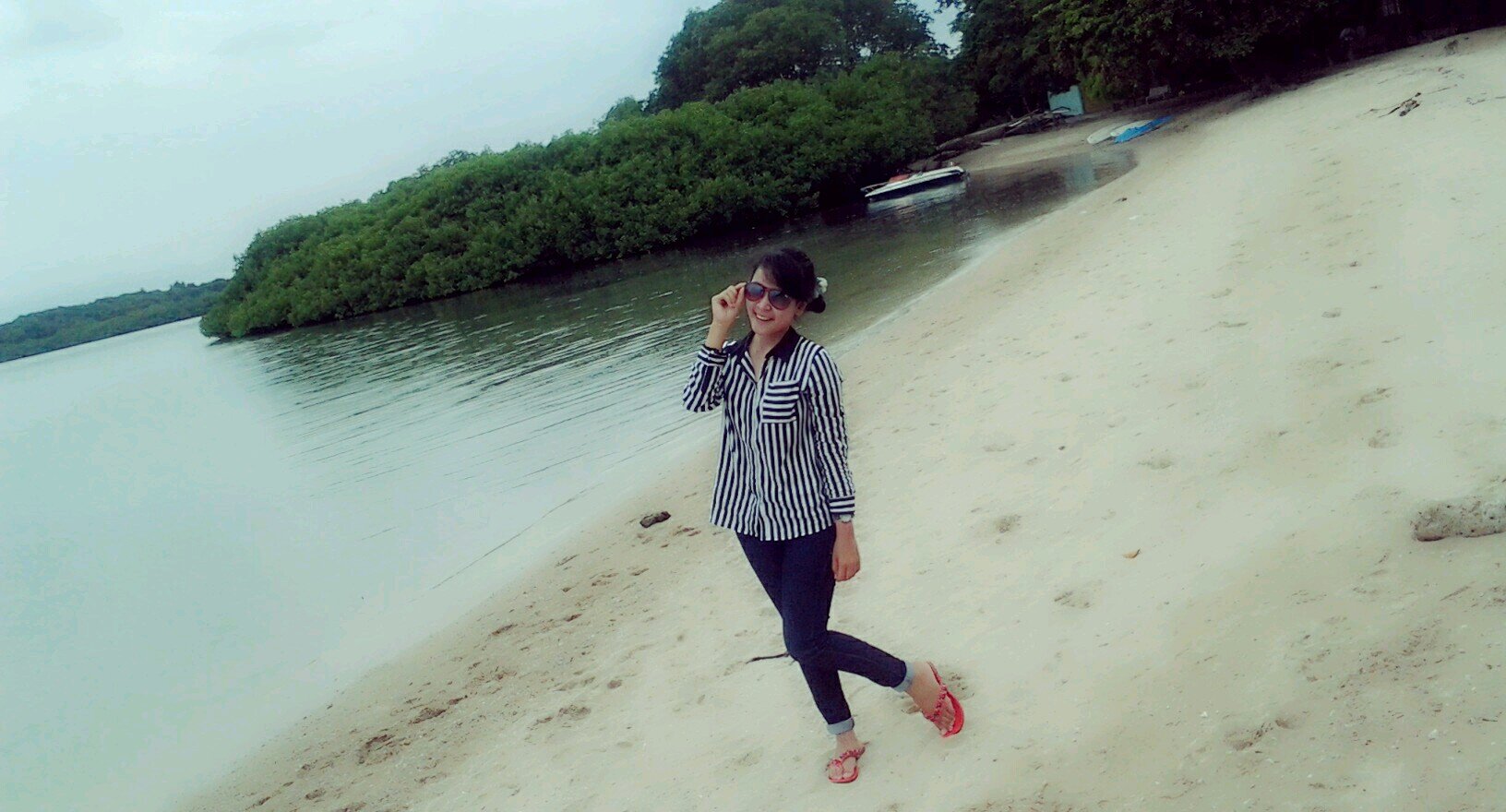 AyuGandi's profile picture. 