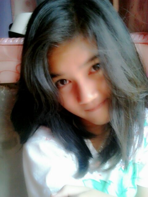 DeviyonaIslami_'s profile picture. Twitter diHKCD, UNFOLLAH || follow my new twitter @DeviAislami12