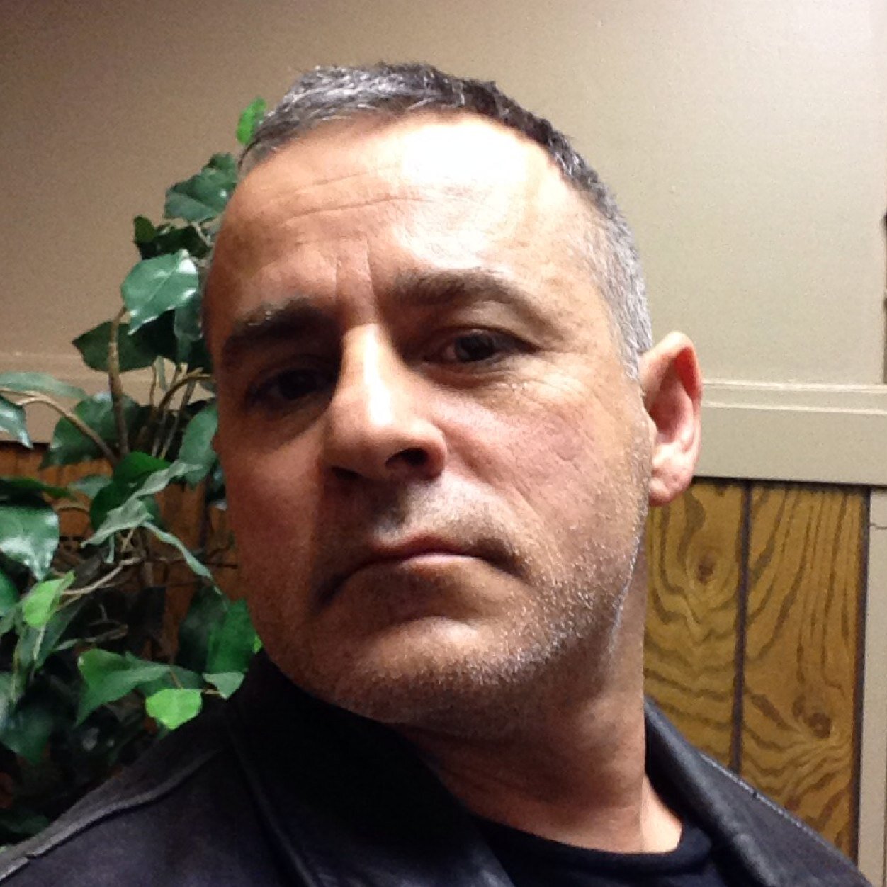 Eric Zurlo; Senior IT Leadership Magazine Publisher, Retail— Ultrarunner - Endurance Athlete - USATF Masters Runner - RRCA Distance Running Coach