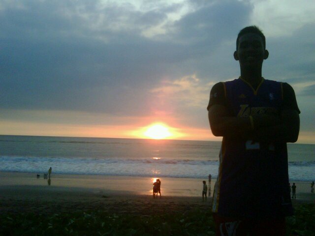 saputrakobee's profile picture. Dharma persada university basketball player's#17