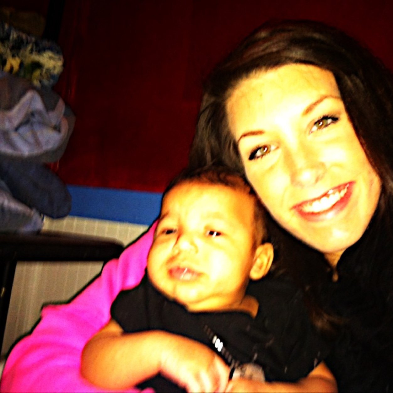 PROUD LOVING MOMMY TO A WONDERFUL LIL BOY CAIN ALEXANDER PITTS ....I LOVE MY FAMILY