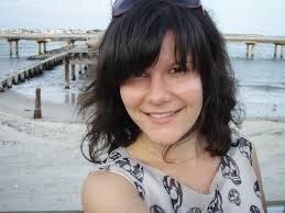 profegalvan136's profile picture. LA PEOR MANERA DE EXTRAnARTE ES ESTAR FRENTE A TI Y SENTIRTE LEJOS.