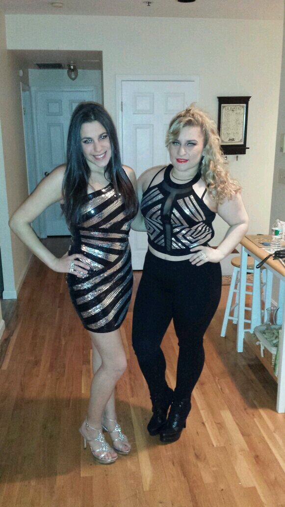 victoriannn's profile picture. Peace. Love. Purple.