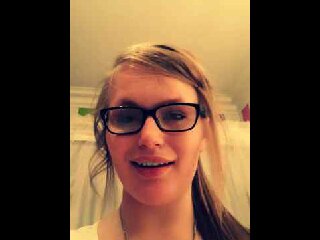 Engels maar ook trots Afrikaans • Spongebob fan • Lazy perfectionist • Skapie fanatic • ² ∞ & ⇡ • Oreo's is cooler as jy •