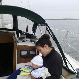Montrealer, sailor, mom oh and also web designer to pay bills.