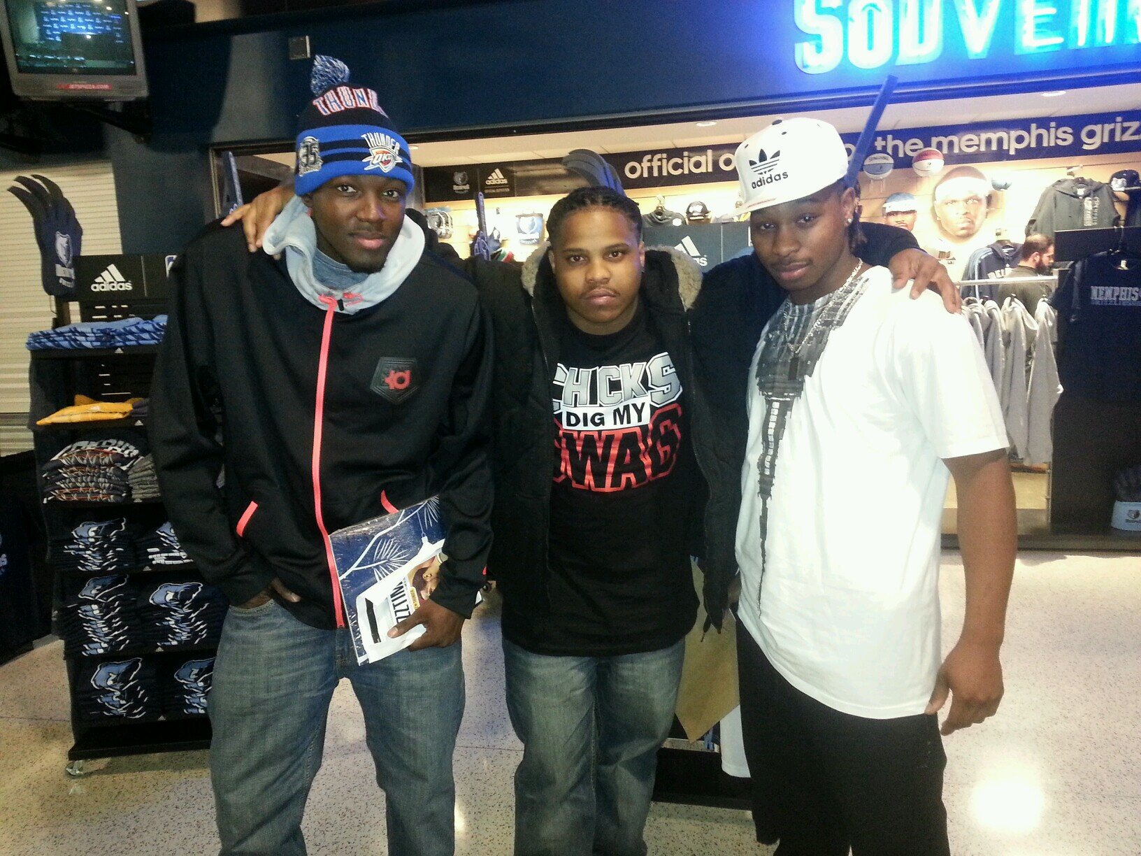 CeeMillz010's profile picture. Writes music, humble, love spirited, but wont take bull shit got that.