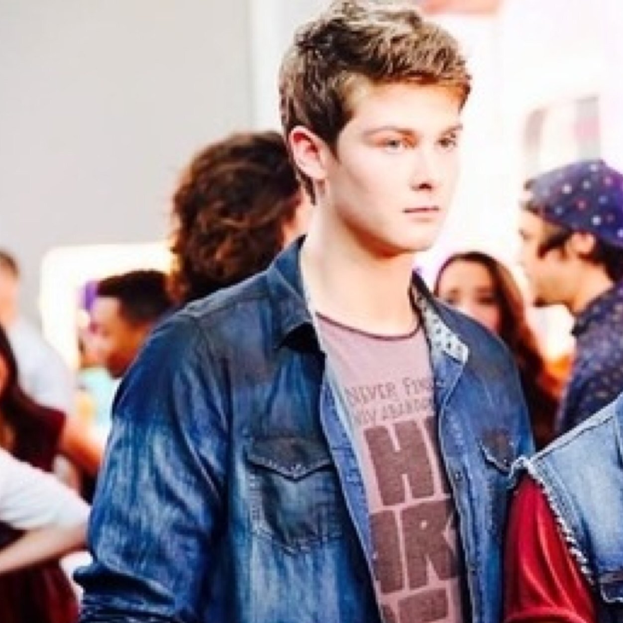 Restless Road | zach+andrew/3 + band acc + colton follow | roadie since 30/8/13