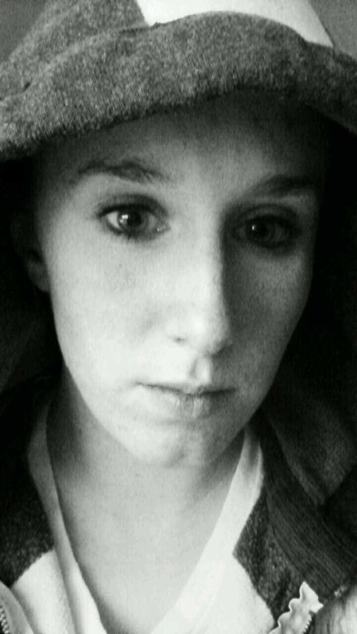 capcadet2007's profile picture. Differently average and complexly simple.