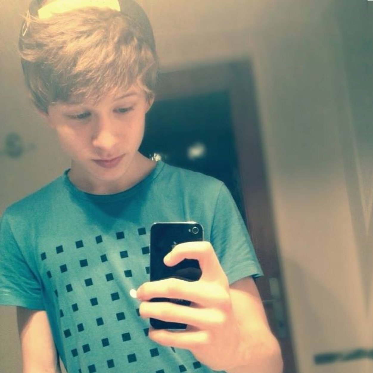 kylebooxp's profile picture. xkyle-.tumblr.com