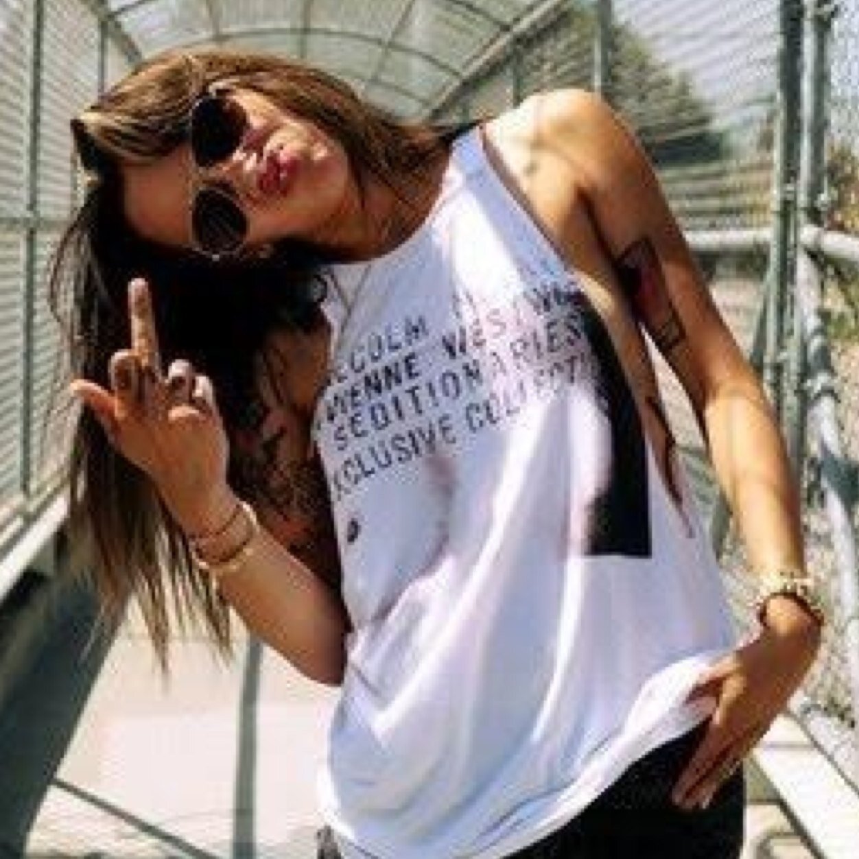 Im a sweet bitch. Gossip girl. Skins. Im a princess. Be original.