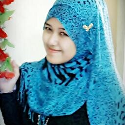 (ɔ ˘⌣˘)♥(˘⌣˘ c) you're everything to me.. ♥..♥ love is family :* | 2009 for LOVE :* |