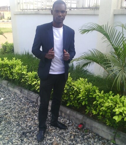 A professional business consultant, blogger, computer guru, website developer, keyword researcher, online marketer, app developer, Fiverr seller.