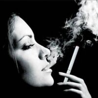 Helen Collins (@ecigs_promocode) 's Twitter Profile